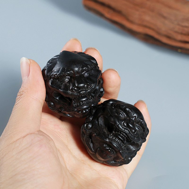 中国黒檀彫刻の覚醒獅子ハンドマッサージボール、家の装飾アート - Art Craft Easter のレビューと価格