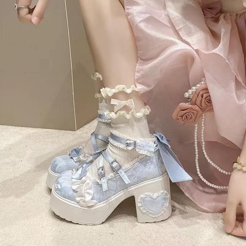 新しいプリンセスシューズ、エレガントな雰囲気、柔らかいソール - Art Craft Butterfly のレビューと価格