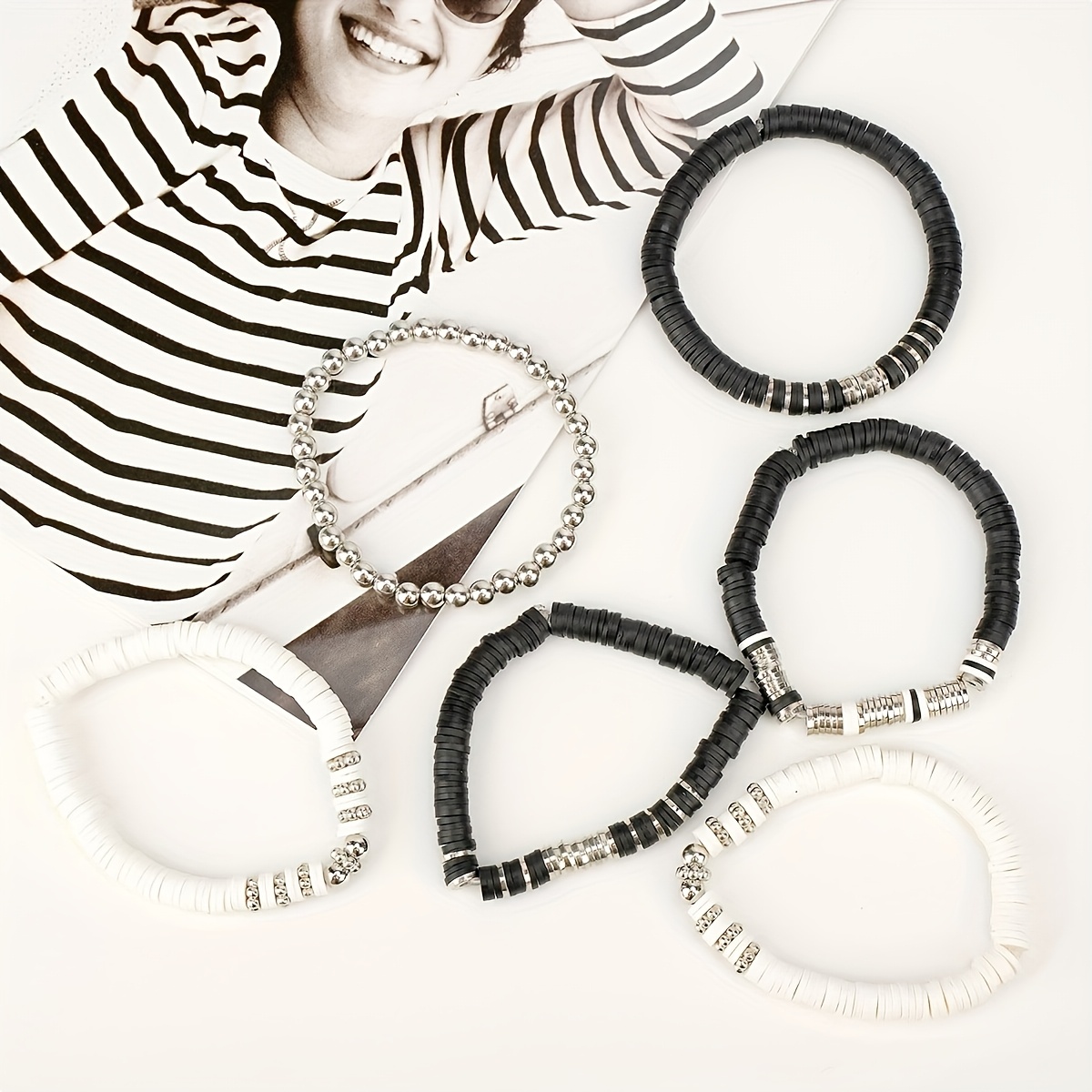 3000個の粘土ビーズブレスレットセット、チャームブレスレッ - The Art And Craft Of Jewelry のレビューと価格