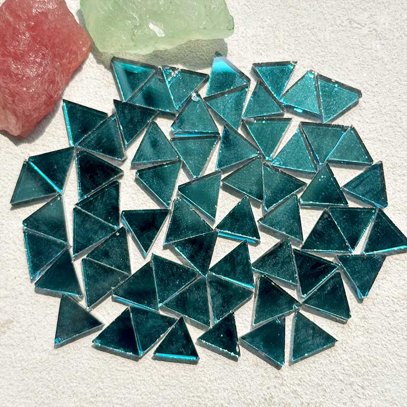 100 グラム淘宝網三角ミラーモザイクタイル色ガラスタイル  - Art Craft Mirror のレビューと価格